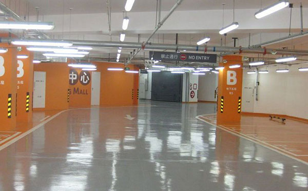 停车场地坪漆如何保养翻新